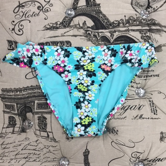 California Waves Ruffled Hipster Bikini Swim - Picture 3 of 5